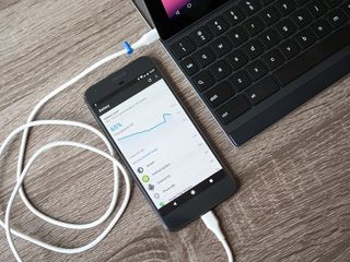 Google Pixel XL charging