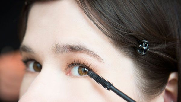 Chanel Beauty Tips - How to Create the Perfect Day to Night Eye Look