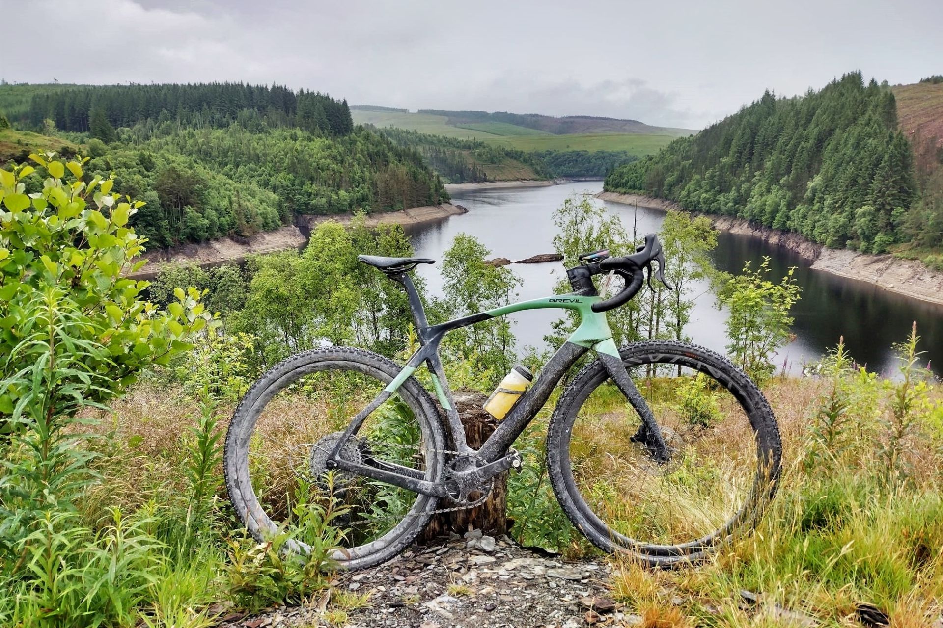 Image shows Grinduro gravel event.