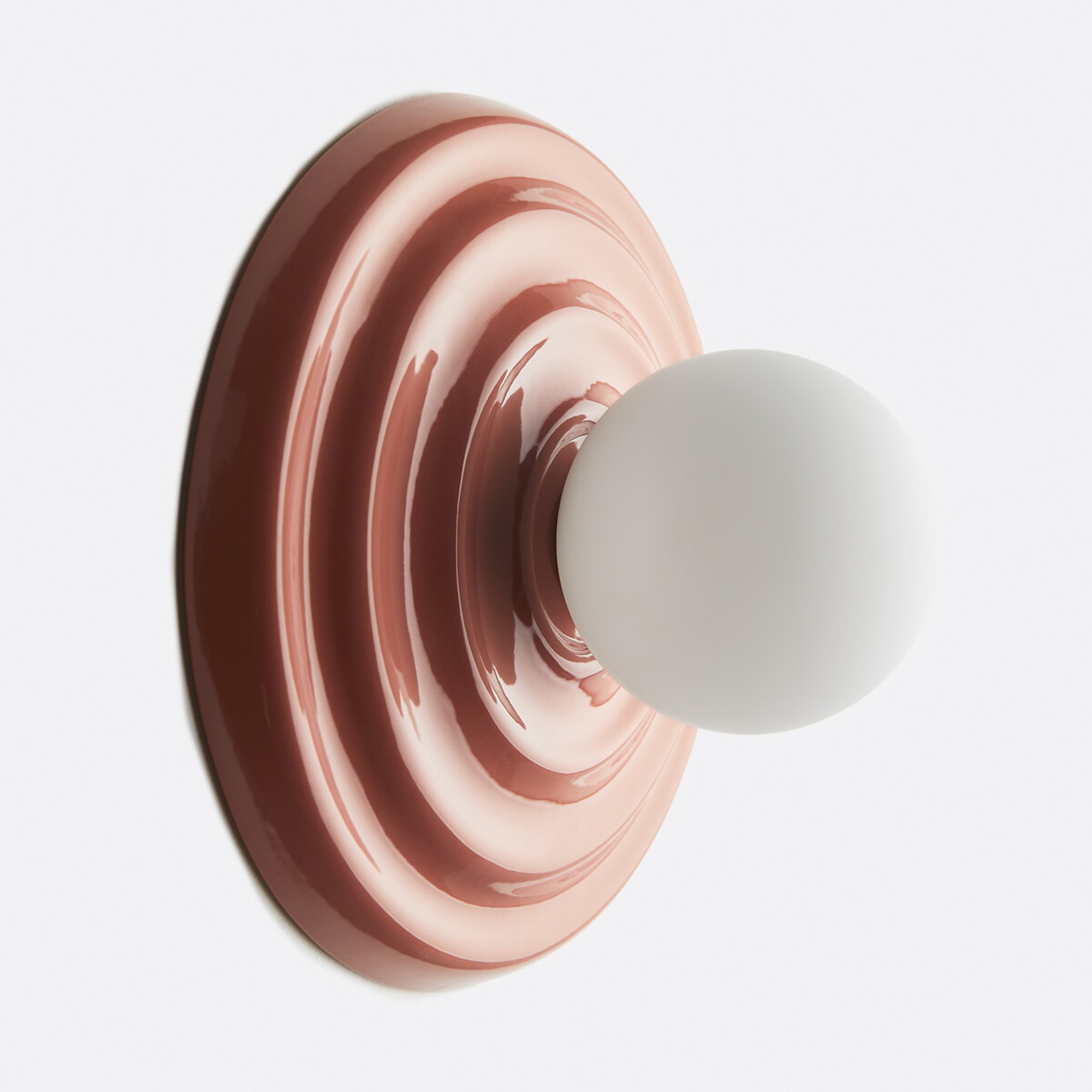 La Redoute Holi Wall Light in Ceramic Relief and Opaline Glass