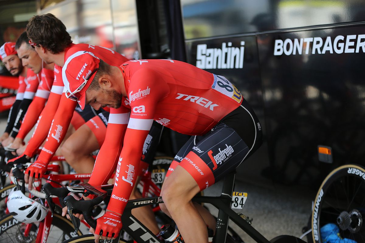 Trek-Segafredo warm up on trainers before stage 5 of Paris-Nice
