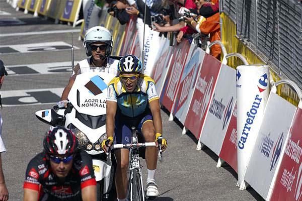 Alberto Contador (Astana) rolls in.