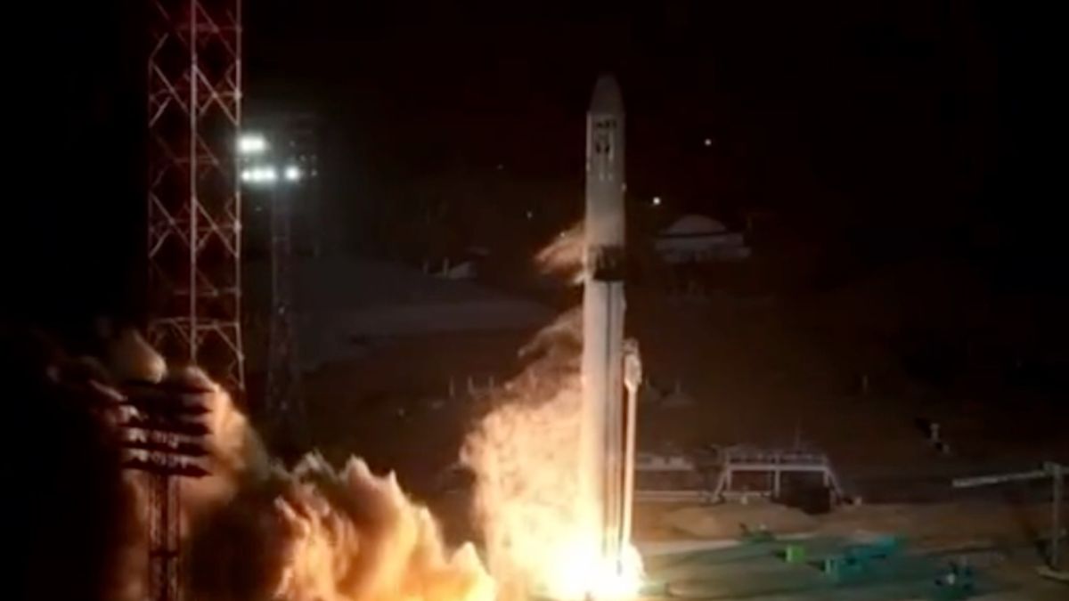 Russia's new homegrown Soyuz 5 rocket aces debut launch