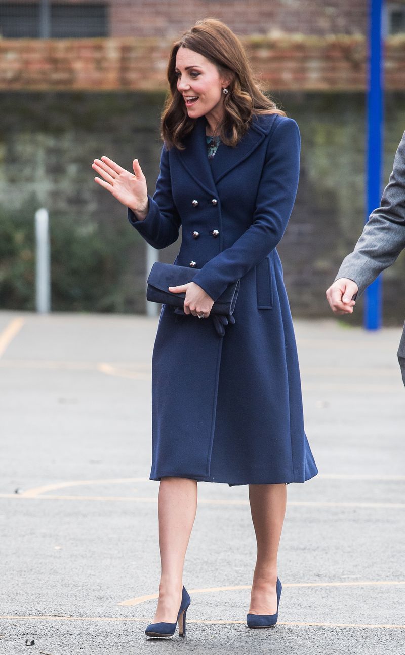Clothing, Street fashion, Coat, Blue, Trench coat, Fashion, Overcoat, Footwear, Cobalt blue, Outerwear,