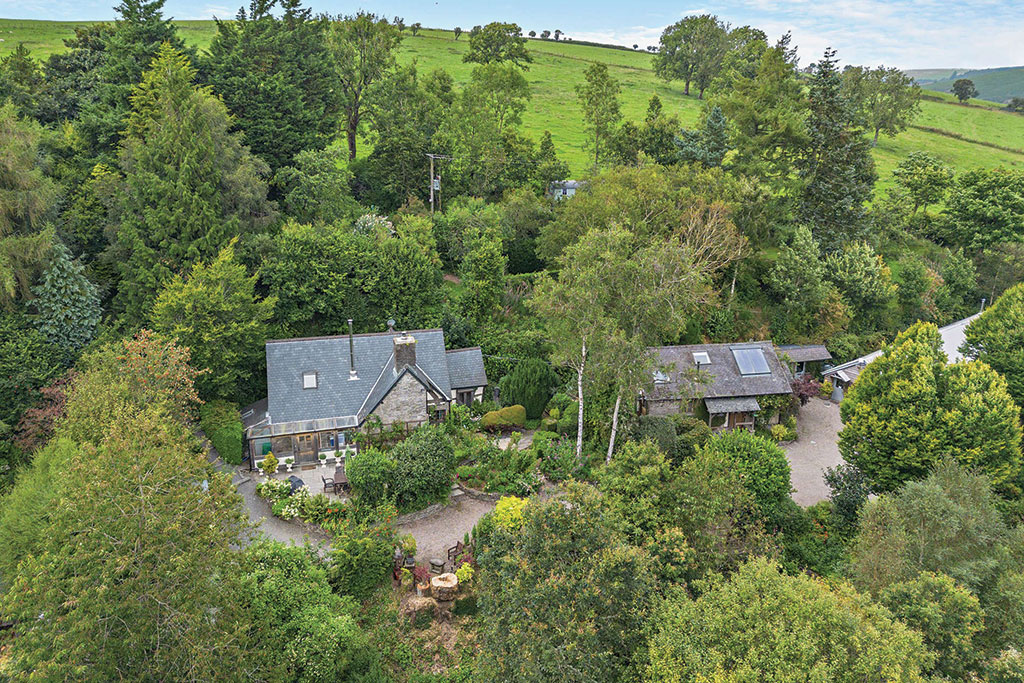 Smallholding for sale: Llethrau Farm, Felindre, Knighton, Powys.