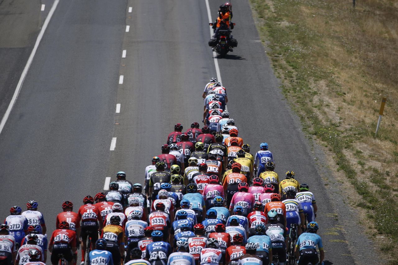 Tour Down Under peloton