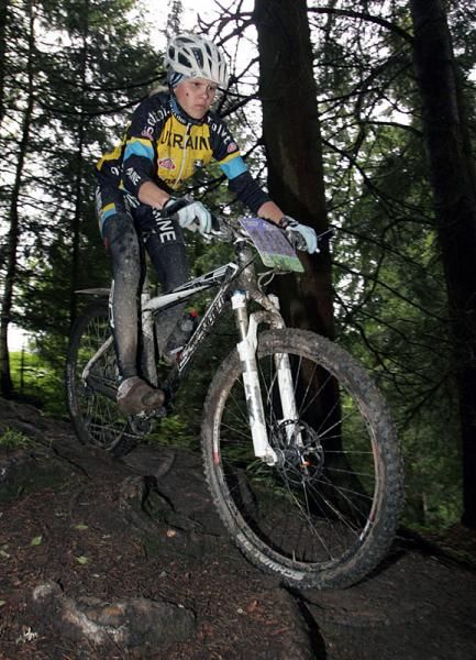 Natalia Krompets (Team Ukraine) won the elite women's race.