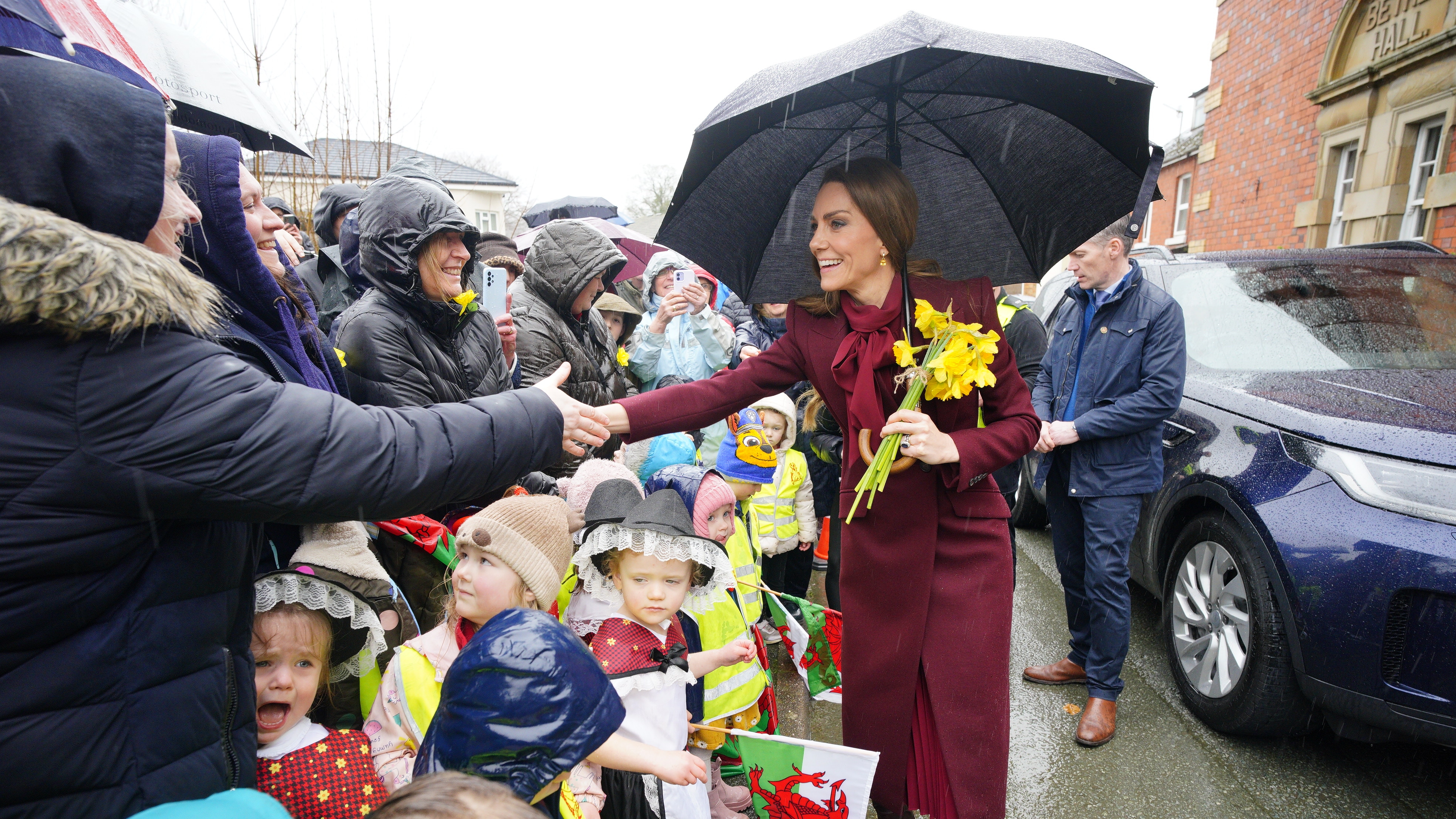 Catherine, Princess of Wales meets members of the public during a visit to the Hanging Gardens, a space dedicated to nurturing community resilience and creativity, on February 26, 2026