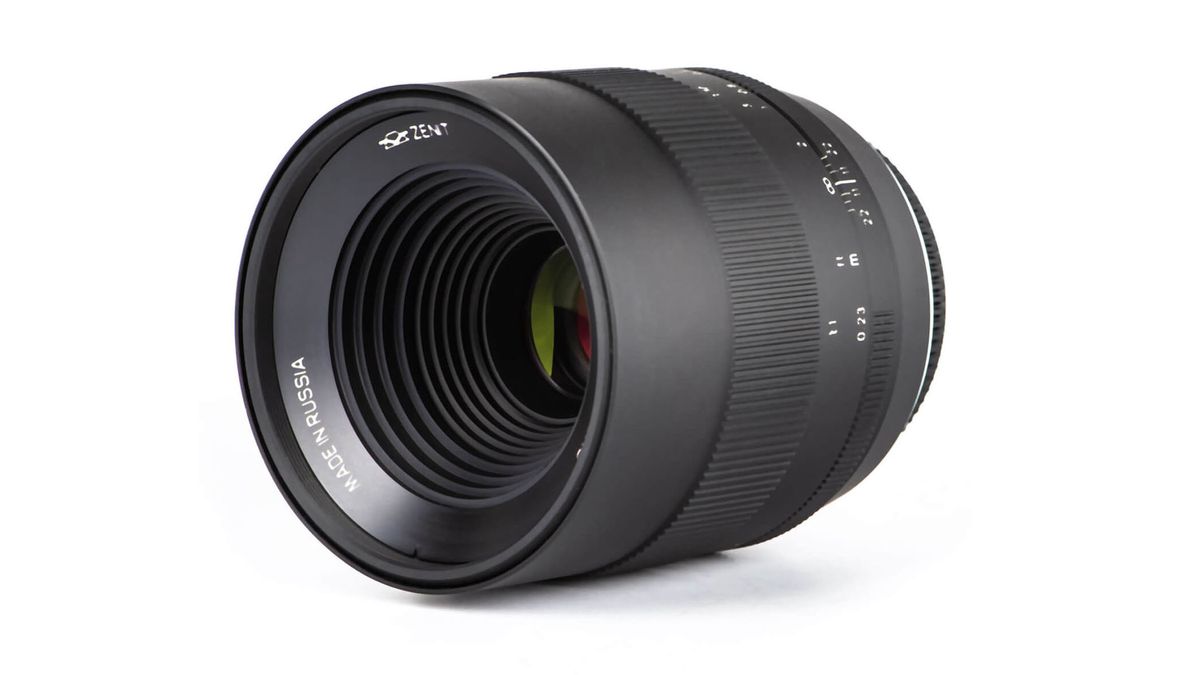 Zenit's new lenses look like UFOs! Four full-frame primes for Canon ...