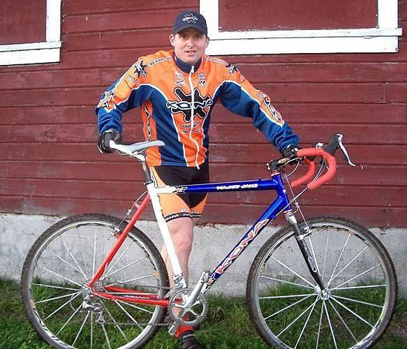 Dale Knapp with his 58cm 2005 Kona Major Jake.