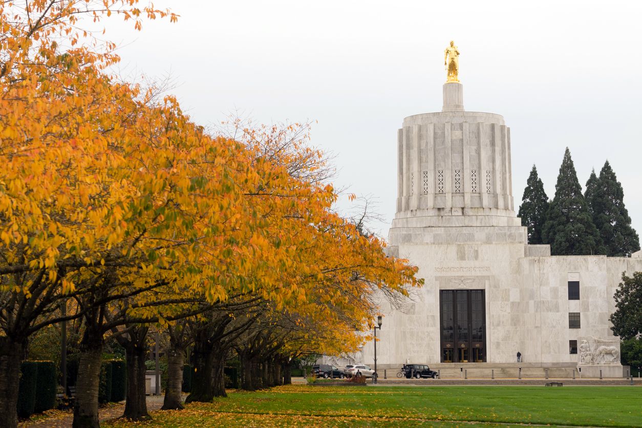 Oregon capitol.