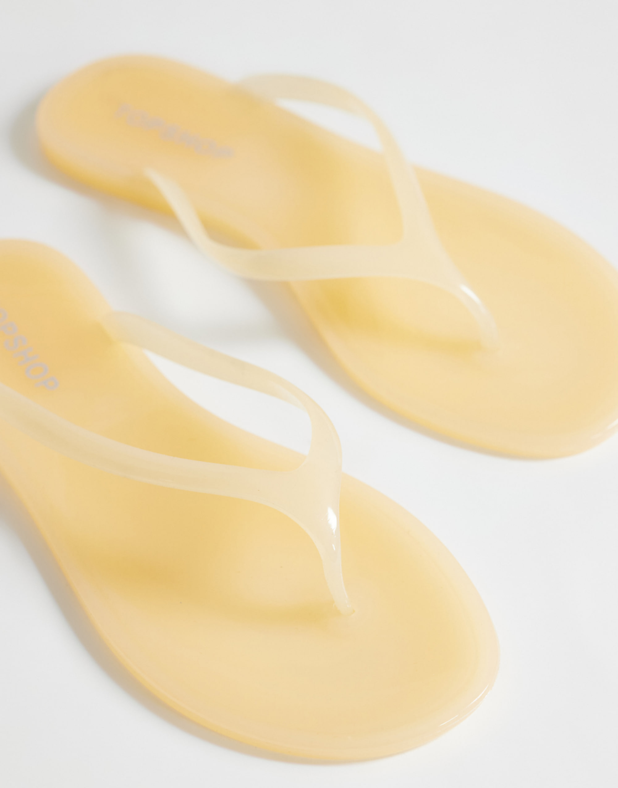 Topshop Elias Jelly Flip Flop in Buttermilk