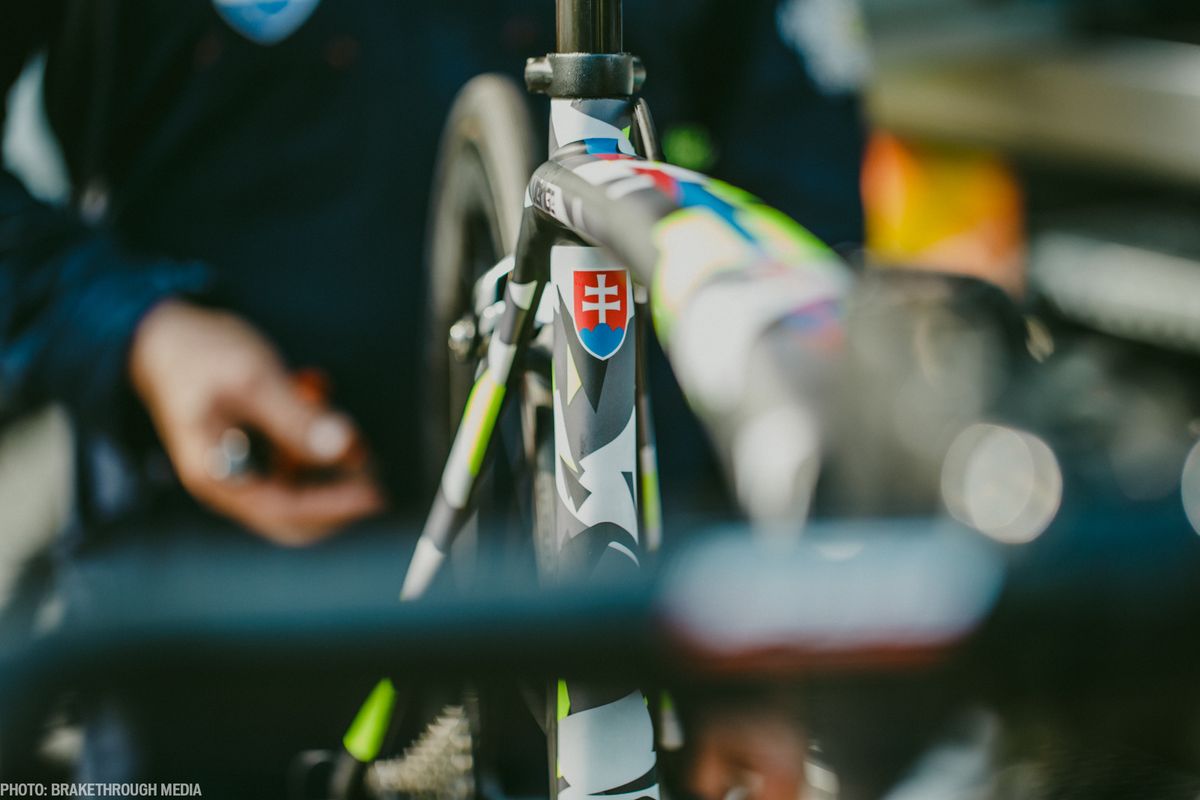 The Slovak double cross features on Peter Sagan's seat tube.