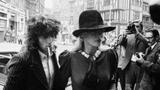 Keith Richards arrives at Marlborough Street Court, London with girlfriend Anita Pallenberg, 27th June 1973