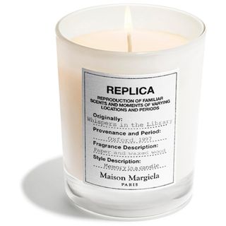 Maison Margiela Whispers in the Library candle