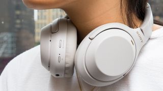 Sony WH-1000XM3 headphones