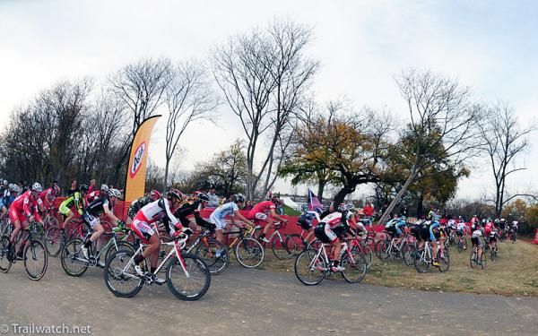 Elite men&rsquo;s start where the pavement ended and the grass began
