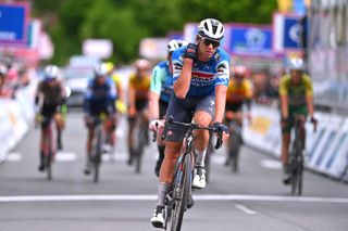 4 Jours de Dunkerque: Warre Vangheluwe holds on for victory on cobbled stage 4