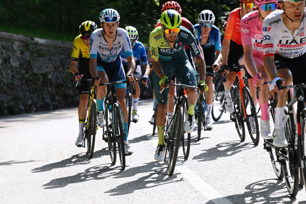 Giro d&#039;Italia 2024: Daniel Martinez (Bora-Hansgrohe) follows race leader Tadej Pogacar on stage 8