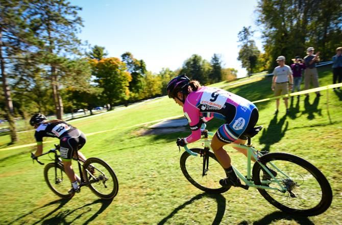 Courtenay McFadden (GE Capital) chasing Gabby Durrin at the start