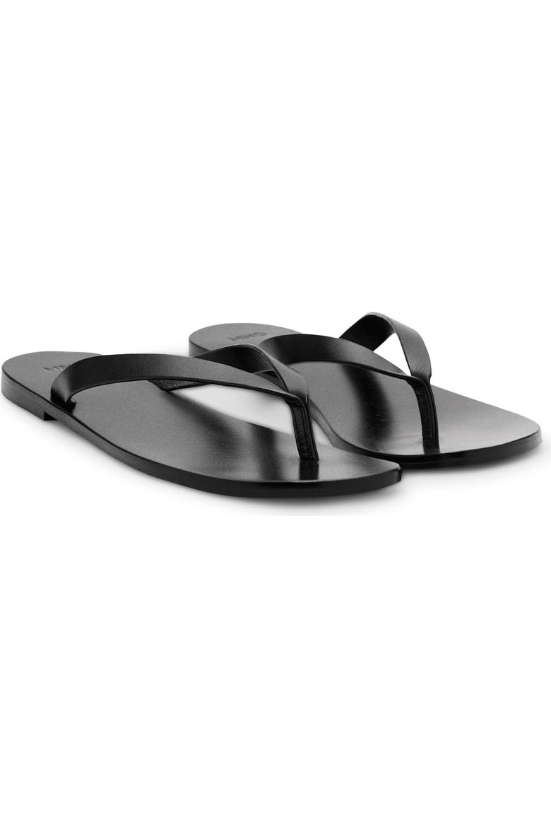 Wave Round Toe Thong Sandal