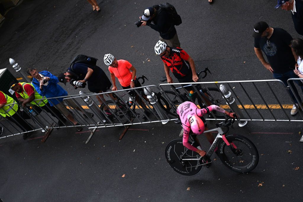 ADELAIDE AUSTRALIA JANUARY 17 Sean Quinn of The United States and Tam EF Education Easypost with a mechanical problem during the 23rd Santos Tour Down Under 2023 Prologue a 55km individual time trial stage from River Torrens Karrawirra Parri Adelaide CBD to River Torrens Karrawirra Parri Adelaide CBD TourDownUnder WorldTour on January 17 2023 in Adelaide Australia Photo by Tim de WaeleGetty Images
