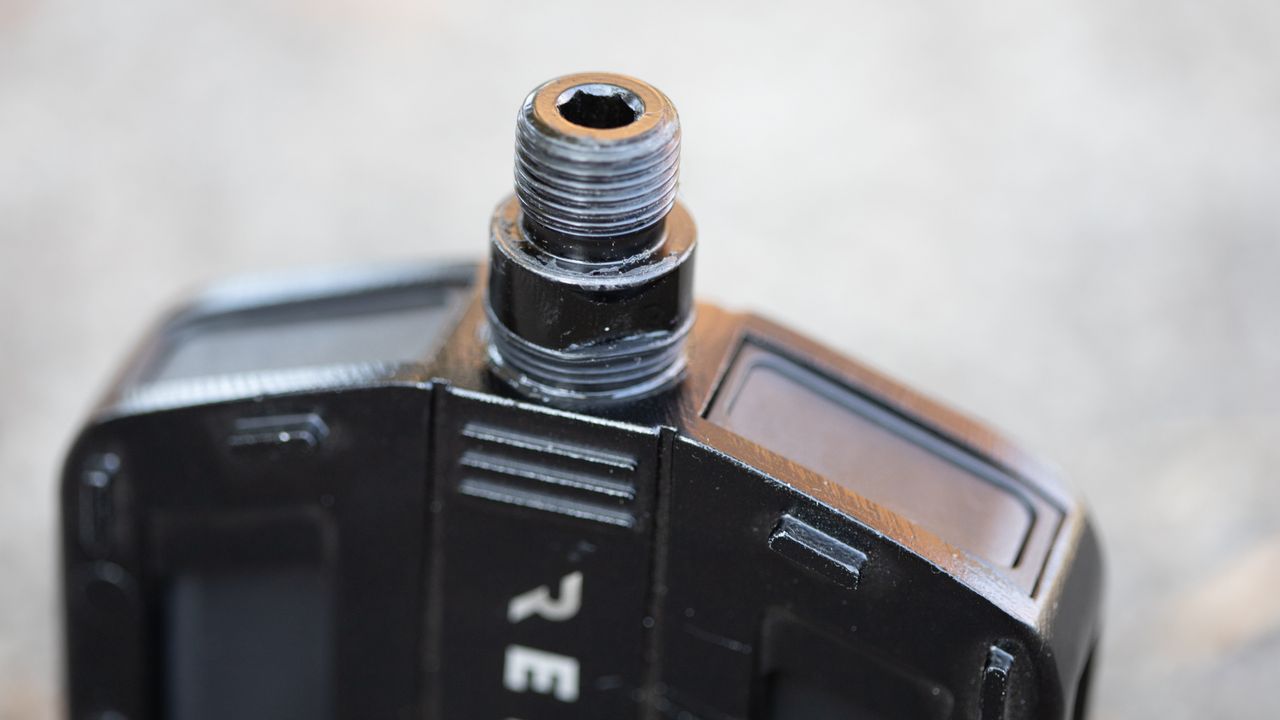 Redshift Arclight pedals attachment