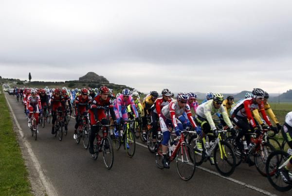 The Clasica Sarda peloton