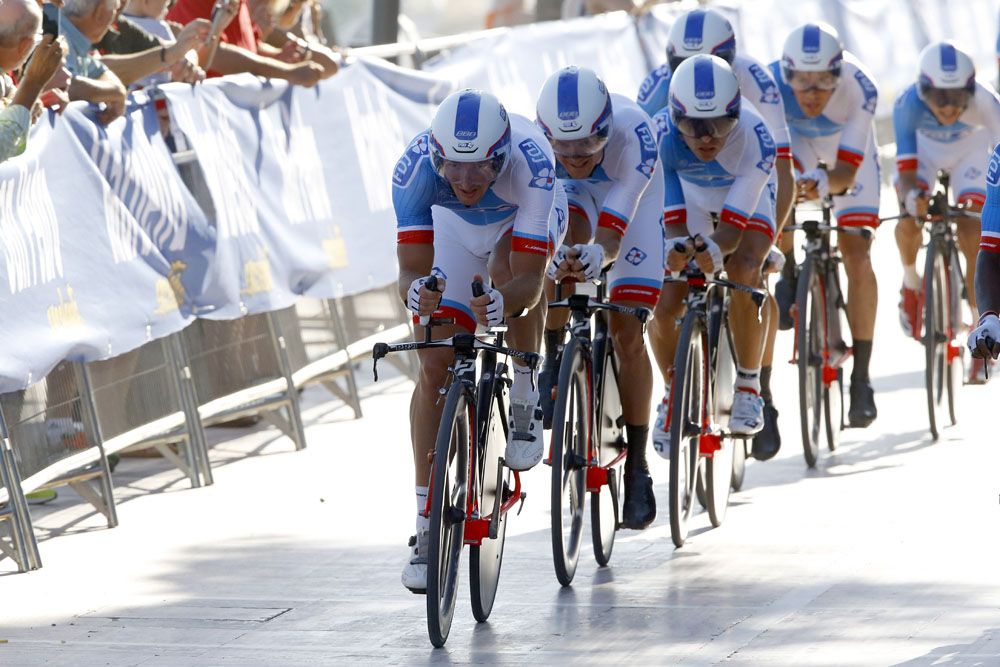 FDJ during stage 1 team time trial