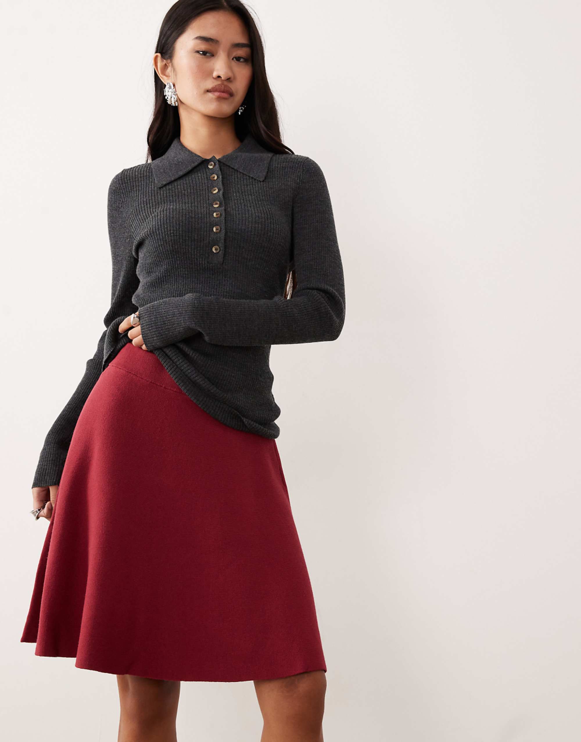 Yas Knitted Mini Skirt in Dark Red