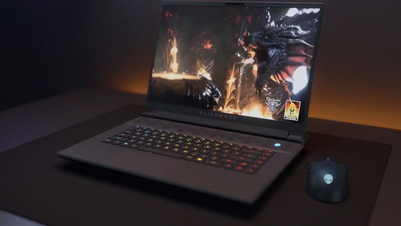 Alienware M16