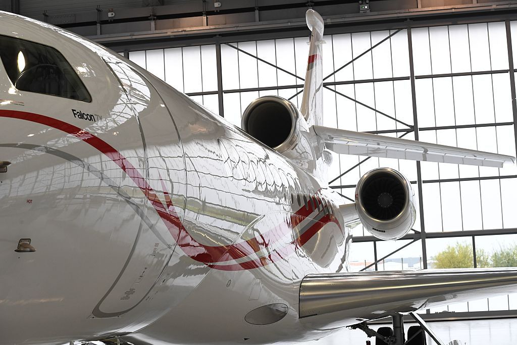 A Falcon 7X jet.