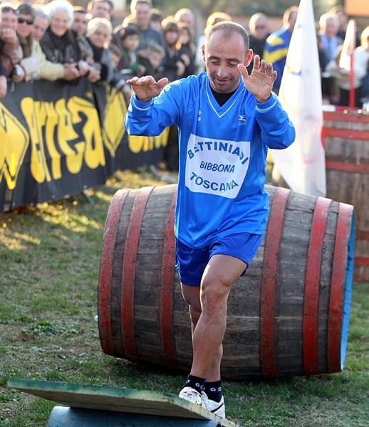 Paolo Bettini balancing.