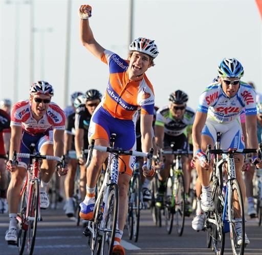 The future is orange: Bos beat Cavendish to the line