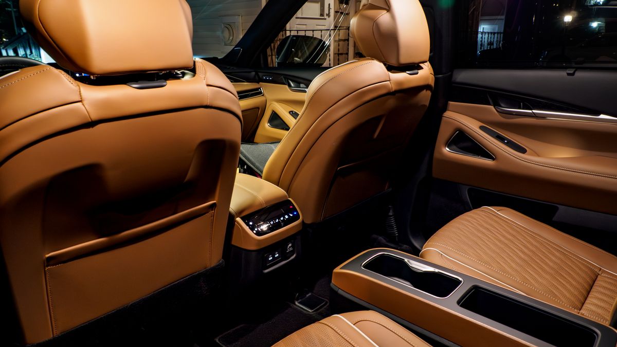 2027 Infiniti QX60 review.