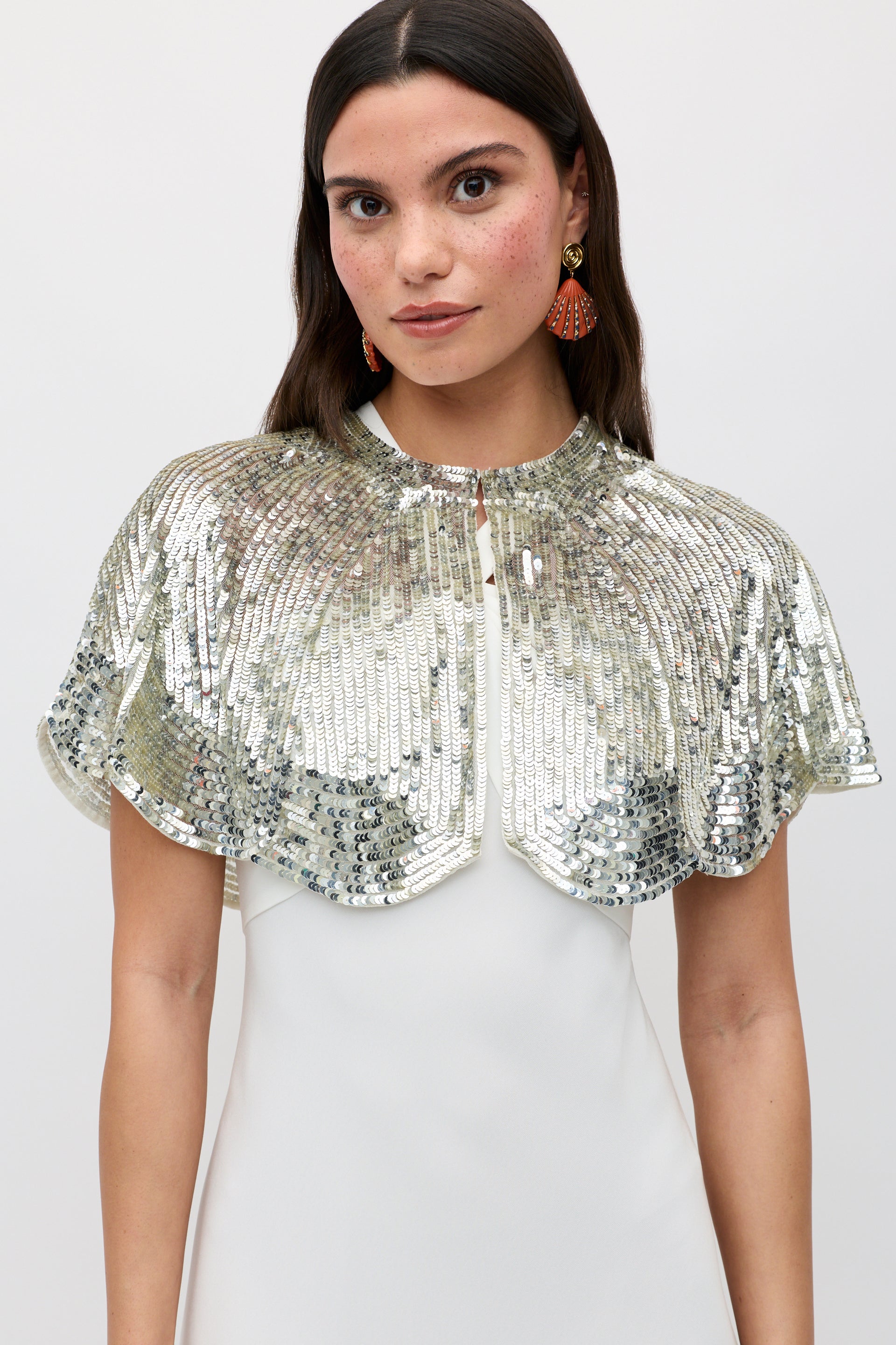 Evienne Embellished Cape in Ivory Art Deco Embellishment Pearl