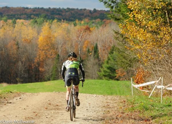 Karin Holmes (Riverside Racing) on the big descent