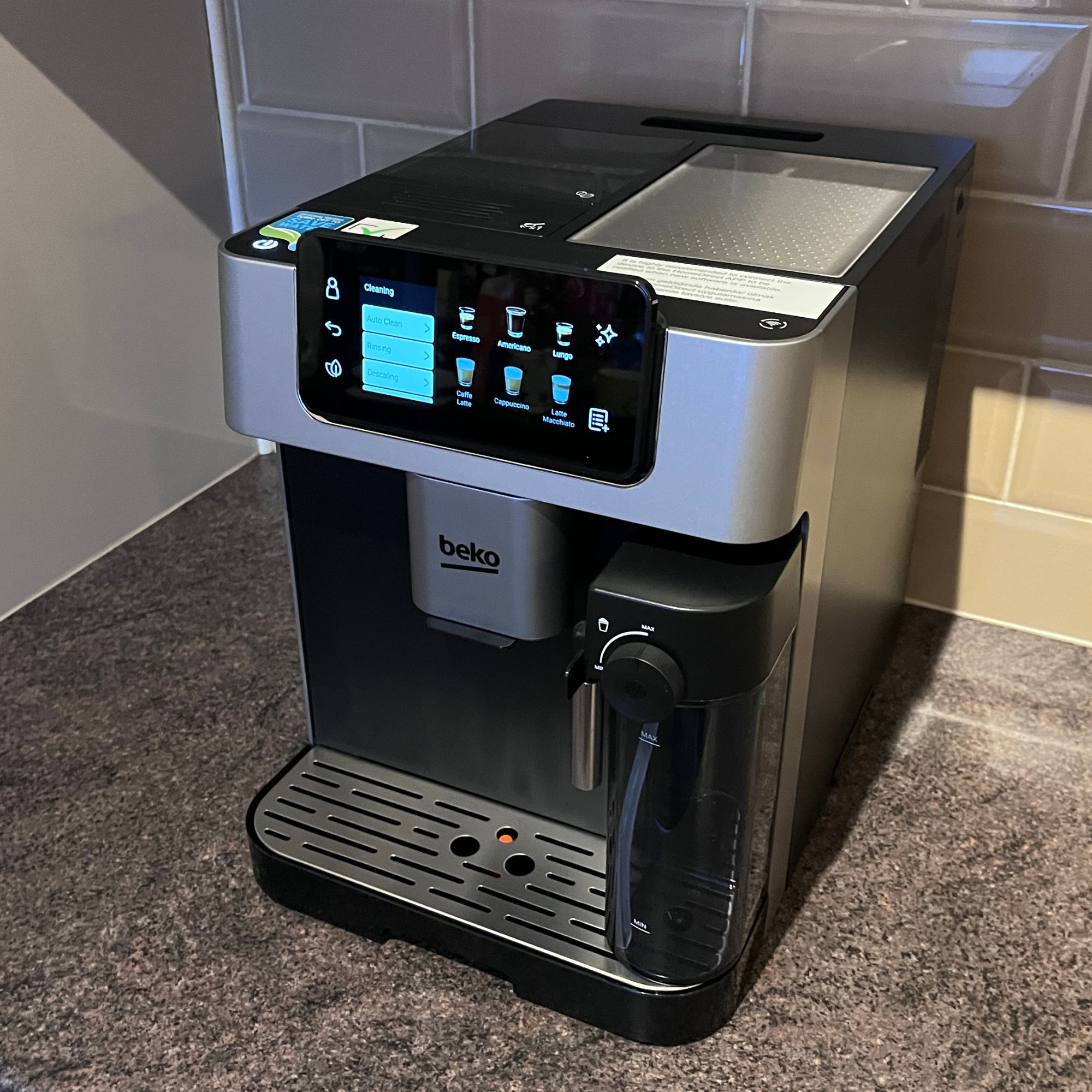 Beko Caffe Experto Series CE7500+ out of its box
