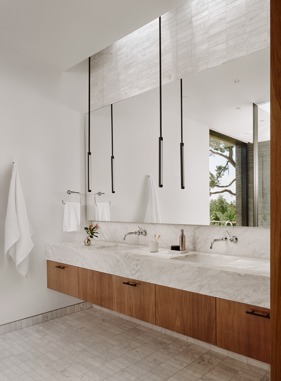 A spacious and bright bathroom vanity