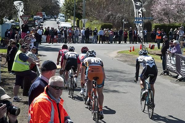 A group of riders got clear from the peloton and tried to steal the show in Westbury.