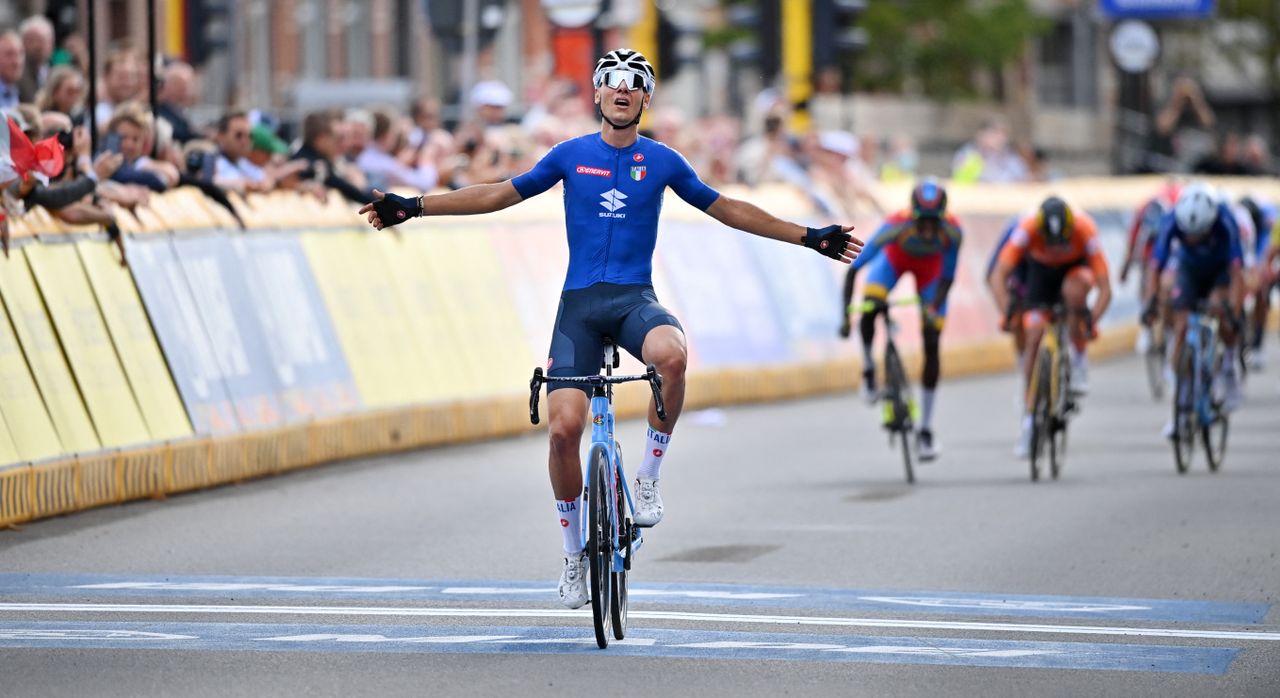 Filippo Baroncini winning the U23 World Championships road race