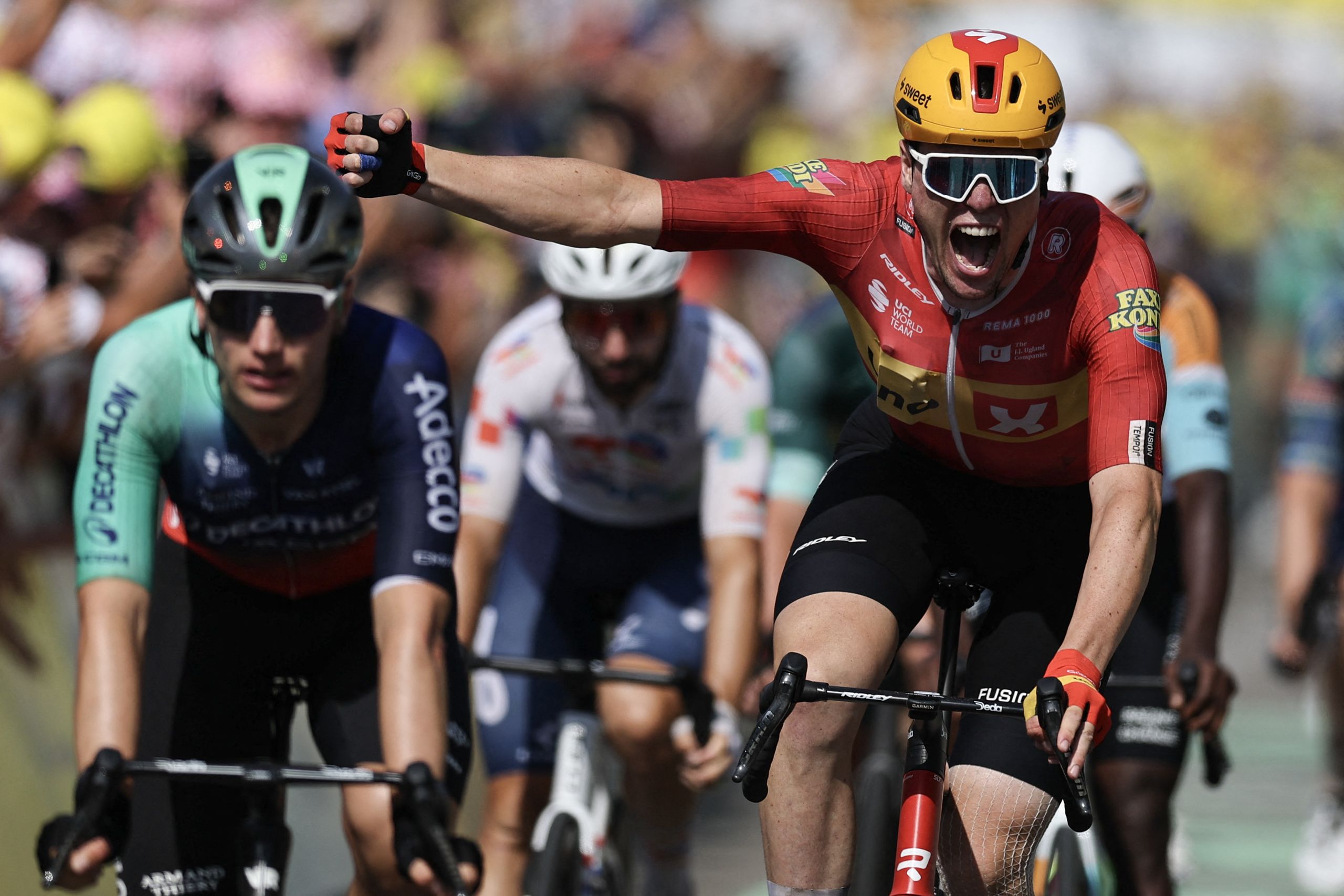 Søren Wærenskjold powers to victory in record-breaking Tour de France stage 11