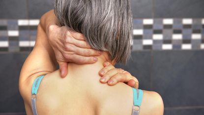 Natural back pain remedies: 7 easy ways to overcome pain