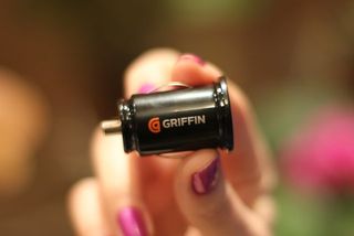 Griffin PowerJolt dual USB charger for iPhone - accessory review