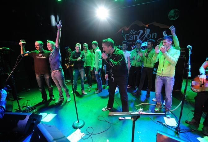 The Cannondale team hits the stage