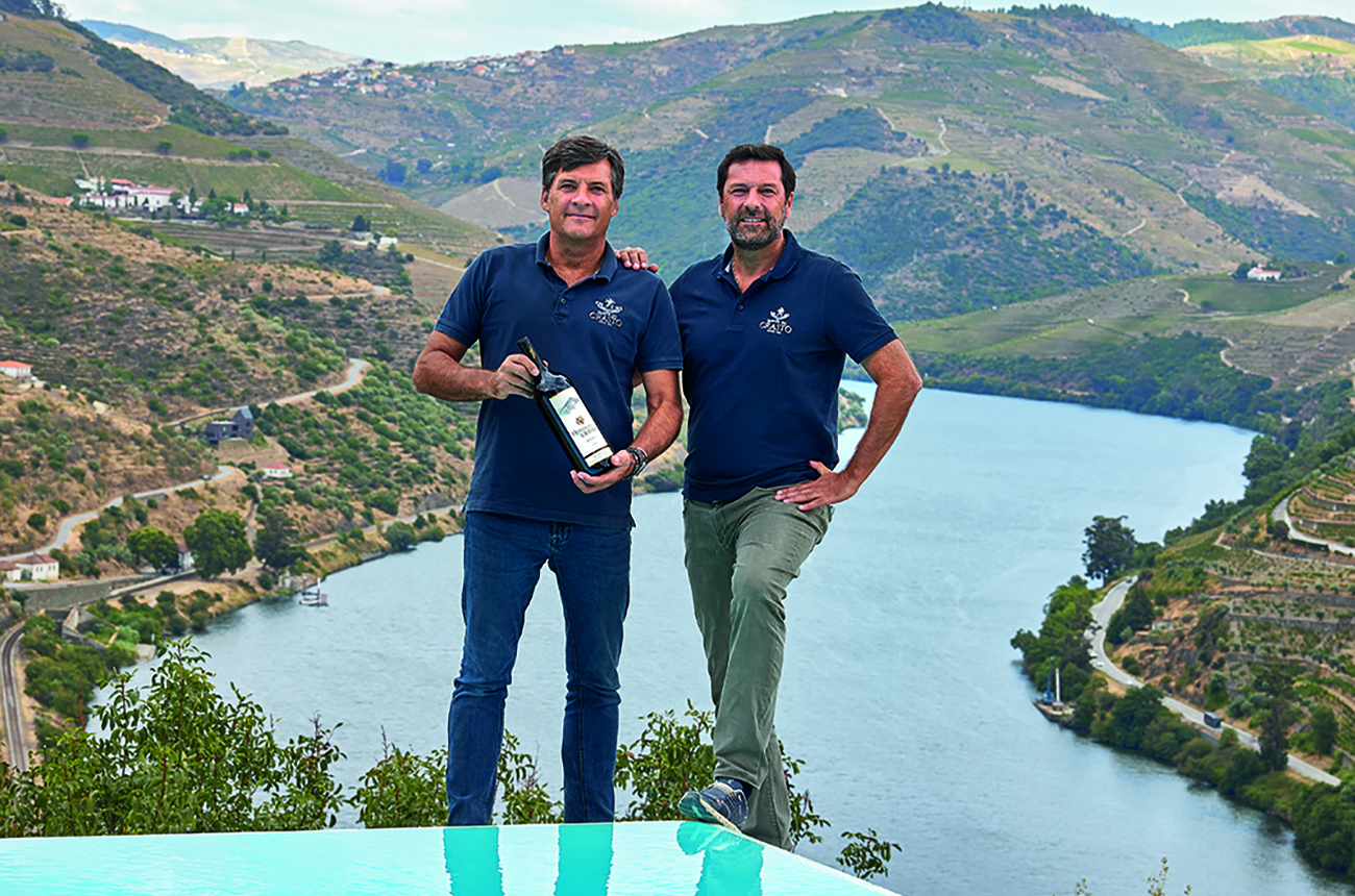 Miguel Roquette and Tom&amp;aacute;s Roquette