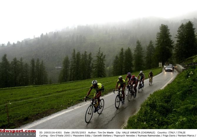 Marco Pantani on the back of a six-man group during a mountain stage of the 2003 Giro d'Italia