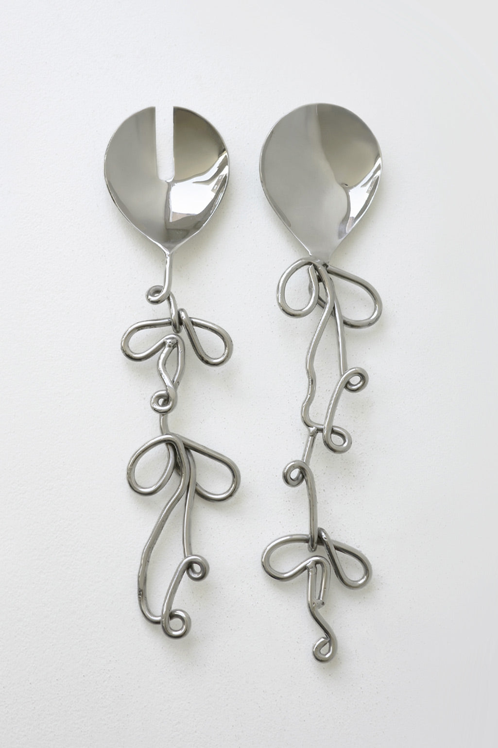 L49 - Set of 2 Salad Servers in Silver