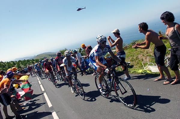 Quick Step leads on the Alto de Jaizkibel for Paolo Bettini (Quick Step).