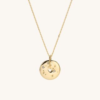 Zodiac Pendant Necklace Sagittarius : Handcrafted in 18k Gold Vermeil | Mejuri